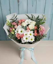 Букет цветов из:  Розы, Лизиантусы и Хризантемы в Кисляковской