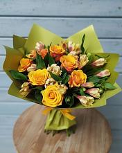 Букет цветов из:  Альстромерии и Розы в Кисляковской