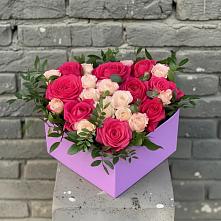 Цветочная композиция из Розы в коробке в Кисляковской