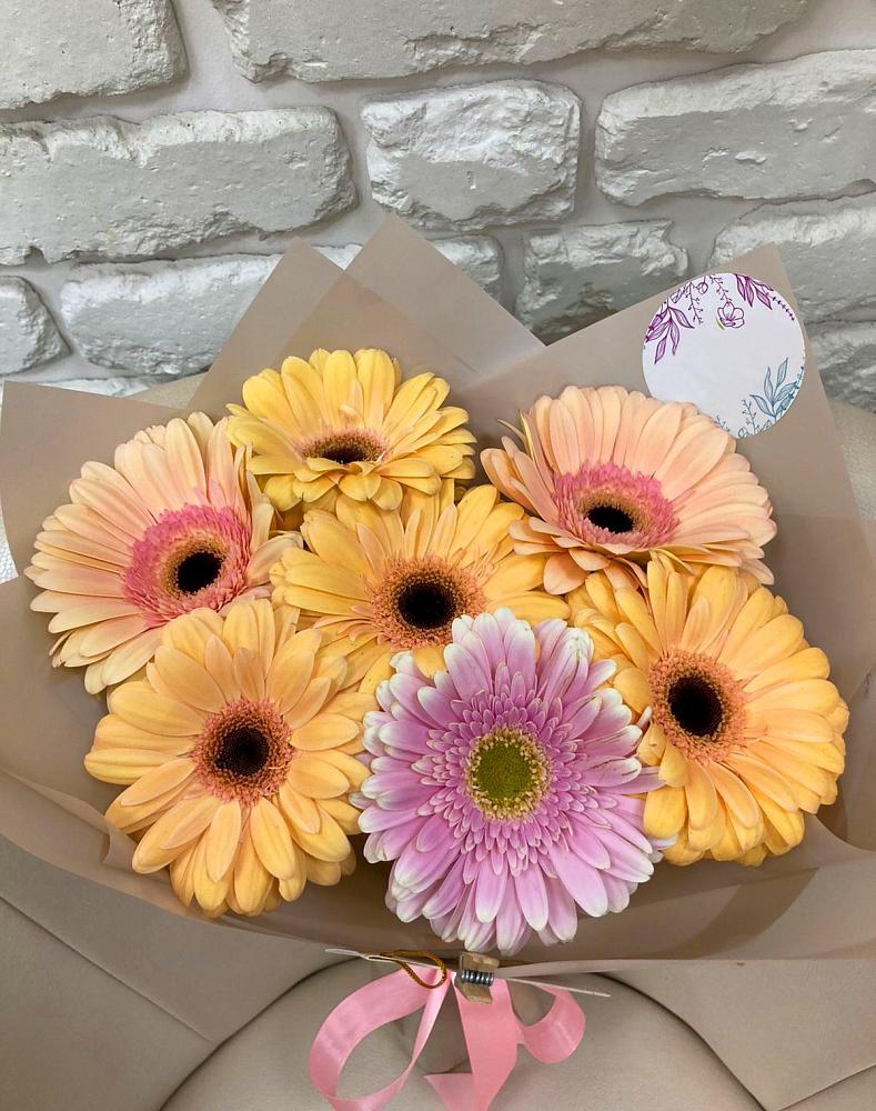 Букет цветов из: Герберы в Кисляковской