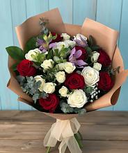Букет цветов из:  Розы и Альстромерии в Кисляковской