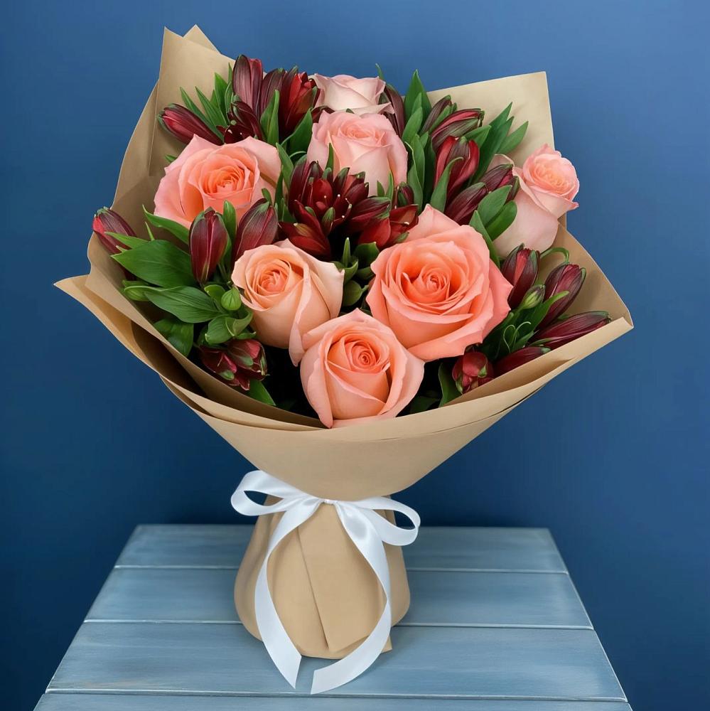 Букет цветов из: Розы и Альстромерии в Кисляковской