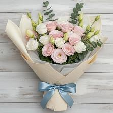 Букет цветов из:  Лизиантусы в Кисляковской