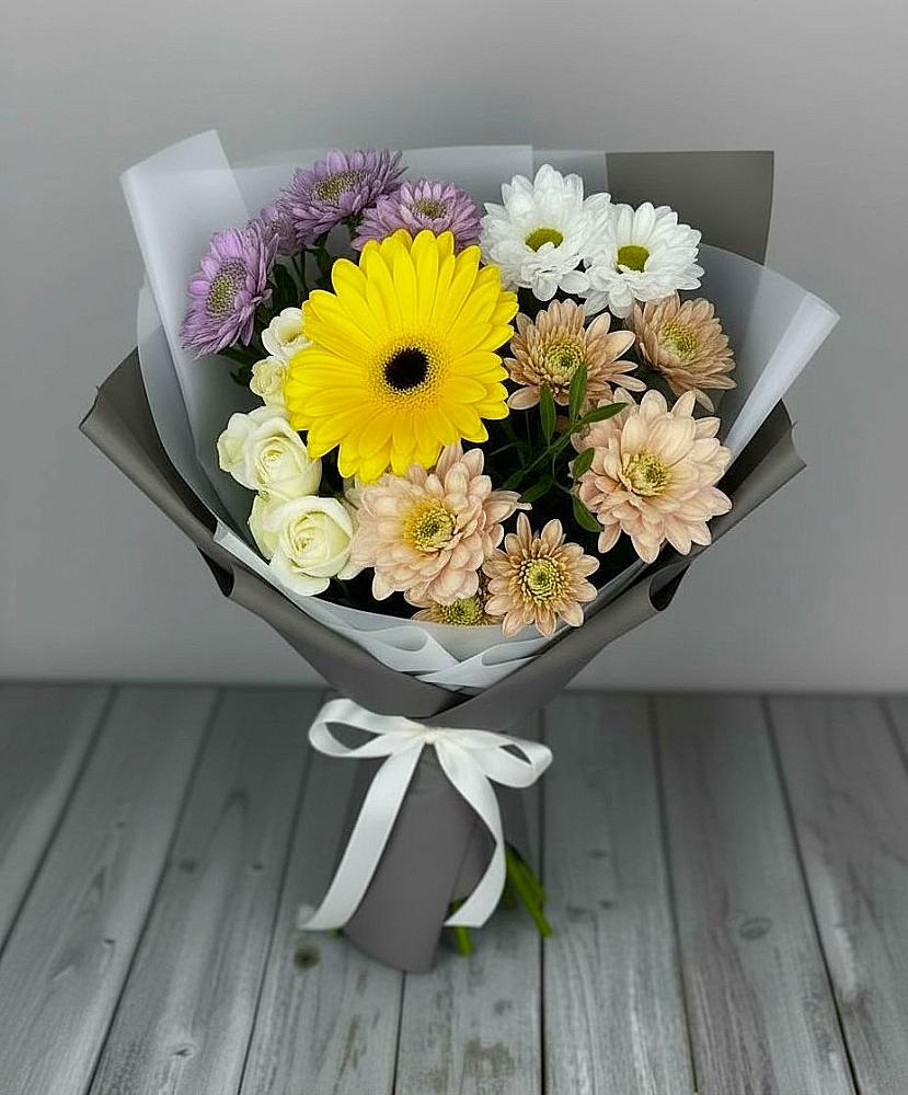 Букет цветов из: Розы, Герберы и Хризантемы в Кисляковской