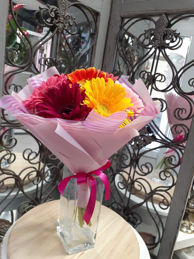 Букет цветов из: Герберы в Кисляковской