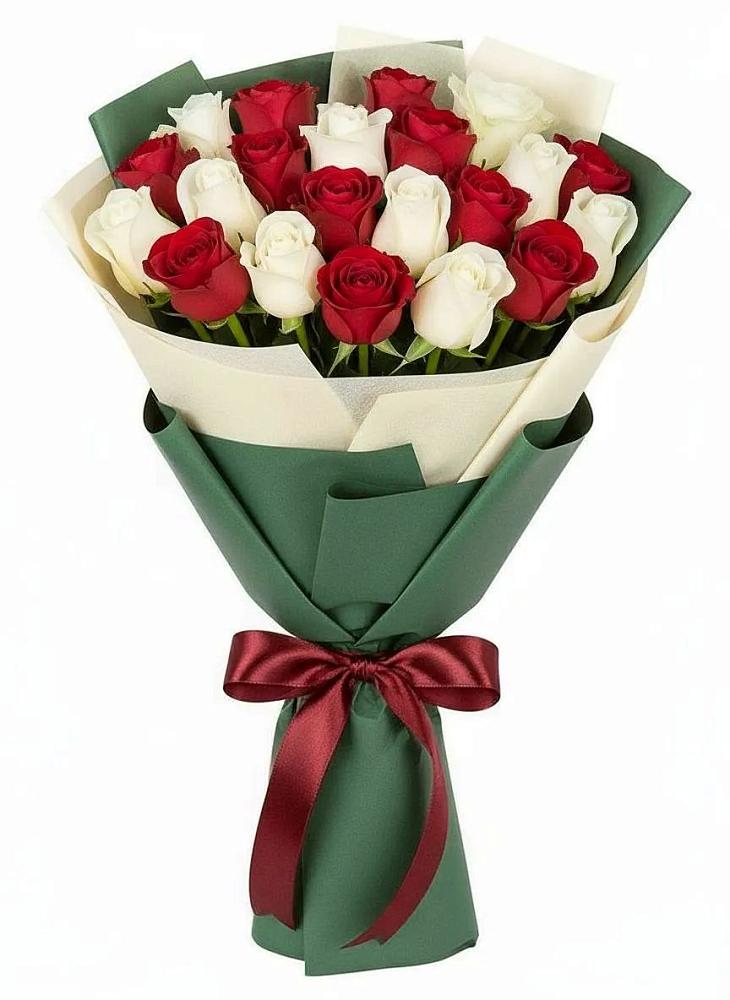 Букет Микс из красных и белых роз в Кисляковской