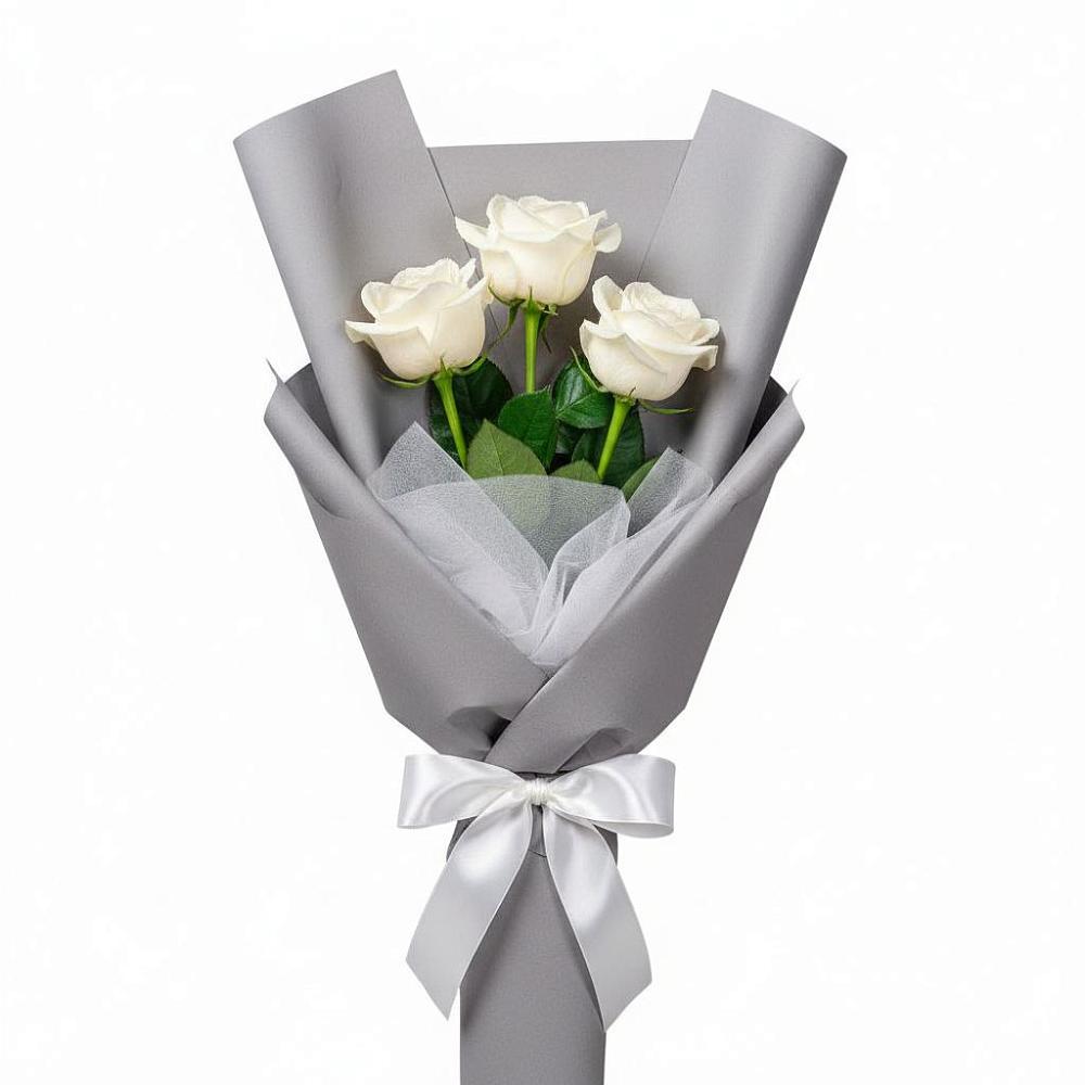 Букет 3 белые розы в Кисляковской