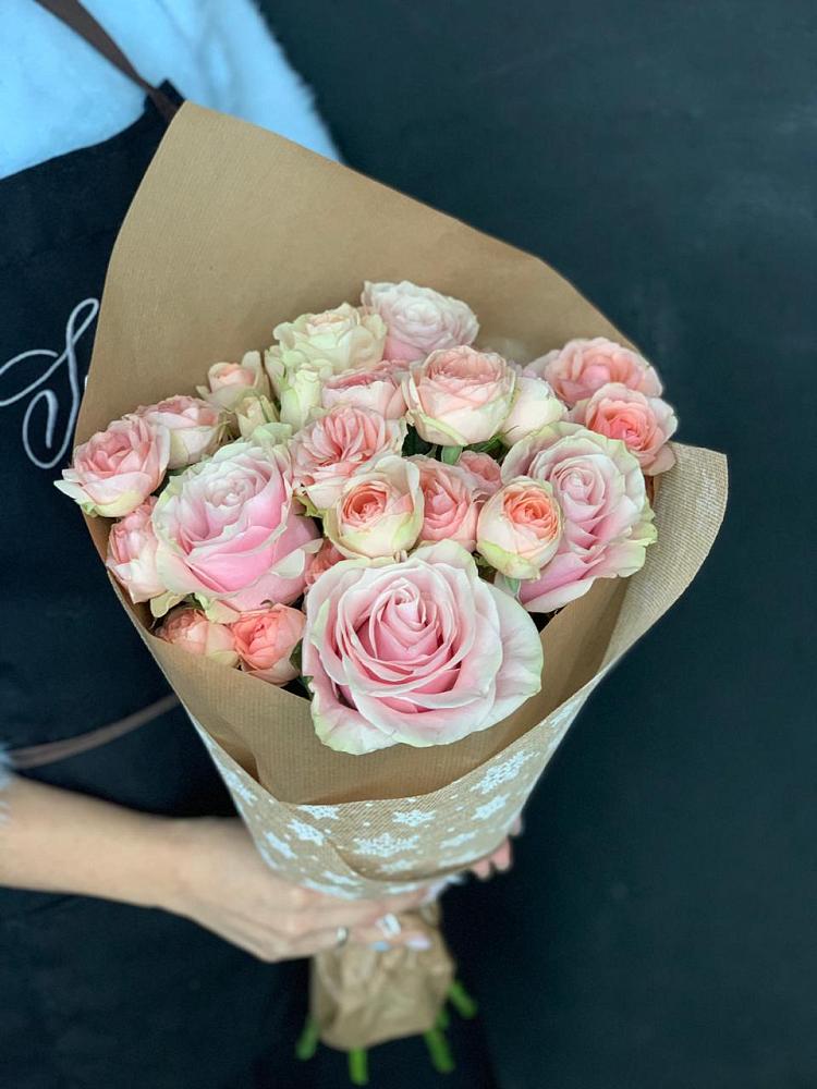 Букет цветов из: Хризантемы и Розы в Кисляковской