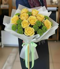 Букет цветов из:  Хризантемы и Розы в Кисляковской