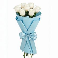 Букет 7 белых роз Проуд в Кисляковской