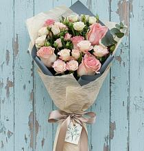 Букет цветов из:  Розы в Кисляковской