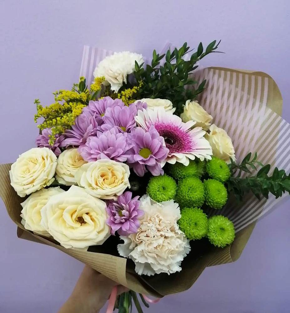 Букет цветов из: Хризантемы, Розы, Гвоздики и Герберы в Кисляковской